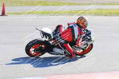 media/Jan-20-2023-Fastrack Riders (Fri) [[f2ad32aba3]]/Level 2/session 3 turn 9/